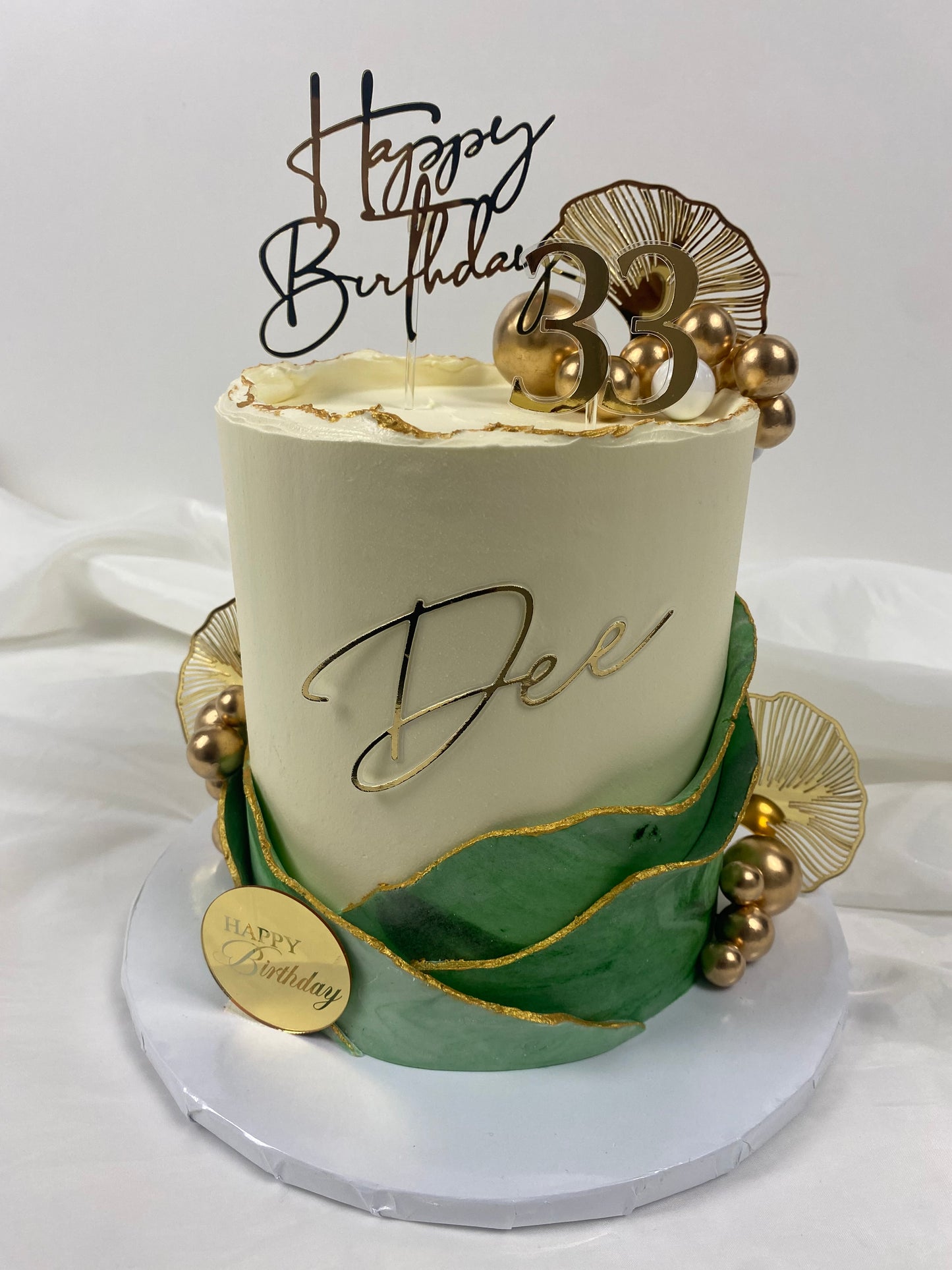 Celebration Cake 1030