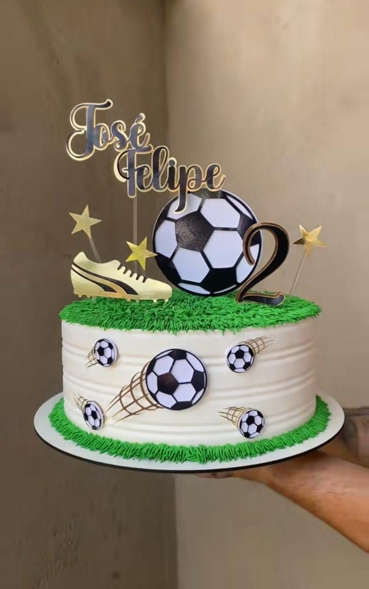 Foot ball cake