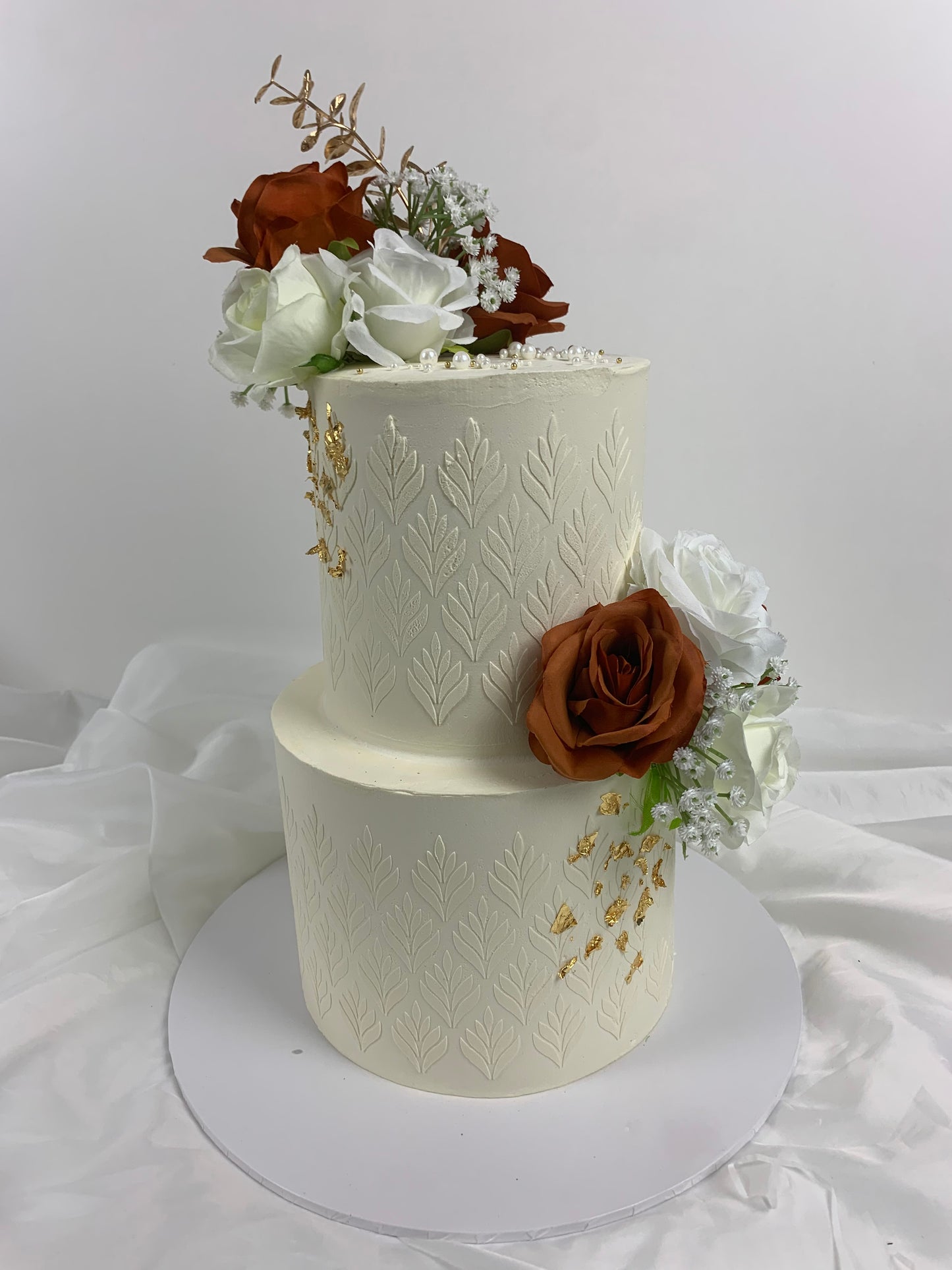 Stencilled Celebration Cake