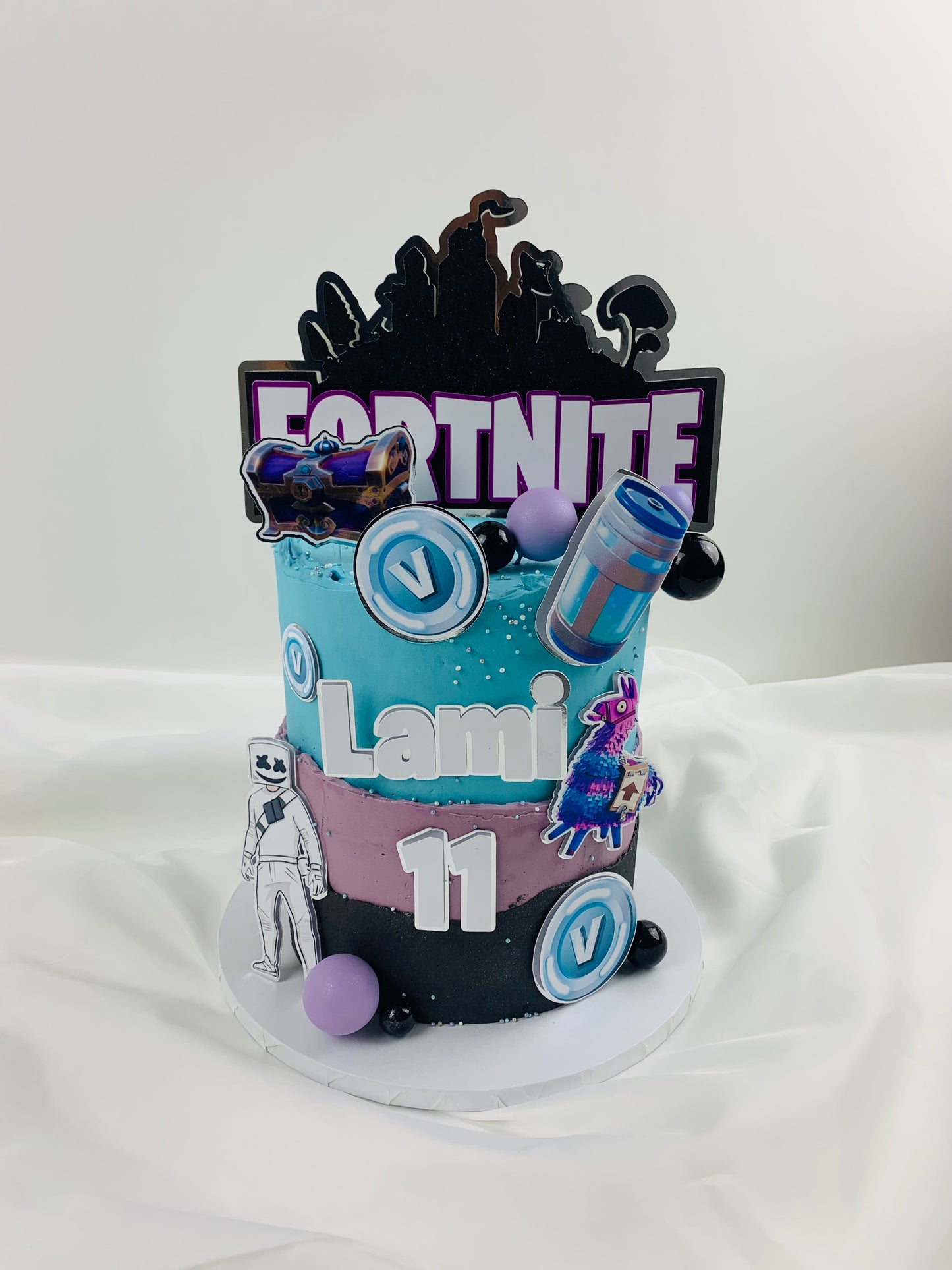 Fortnite cake