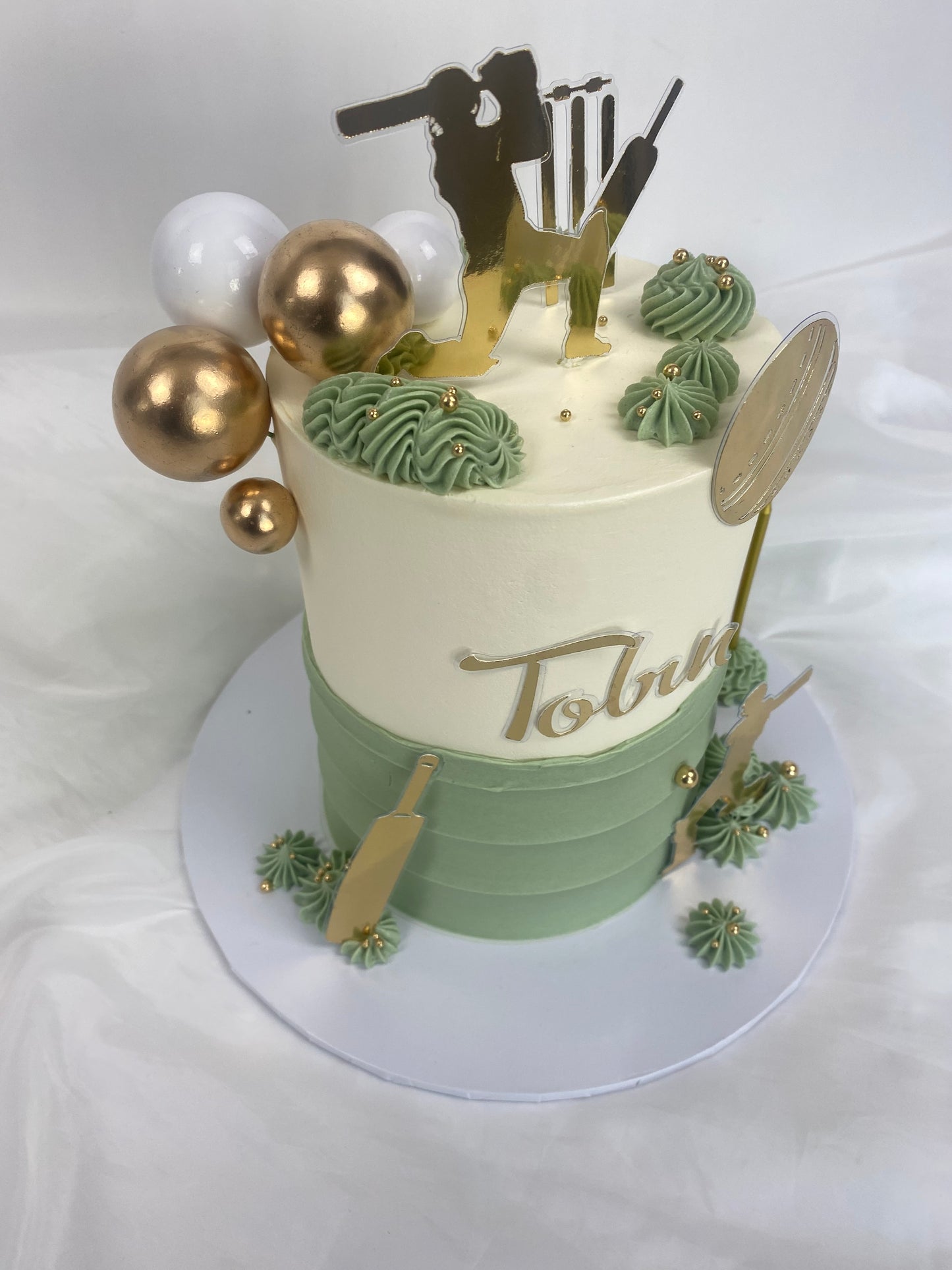 Cricket cake