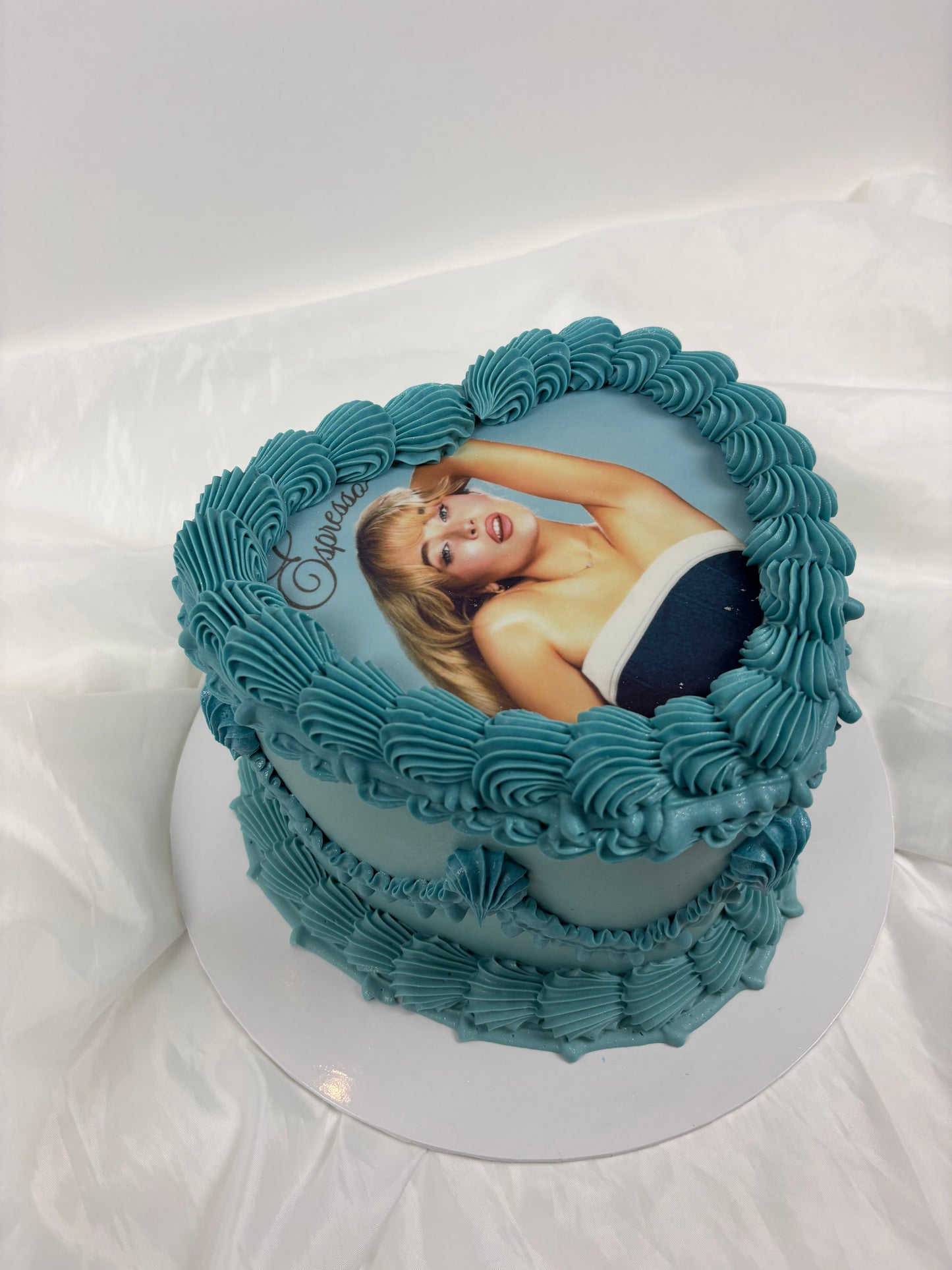 Edible Print heart cake