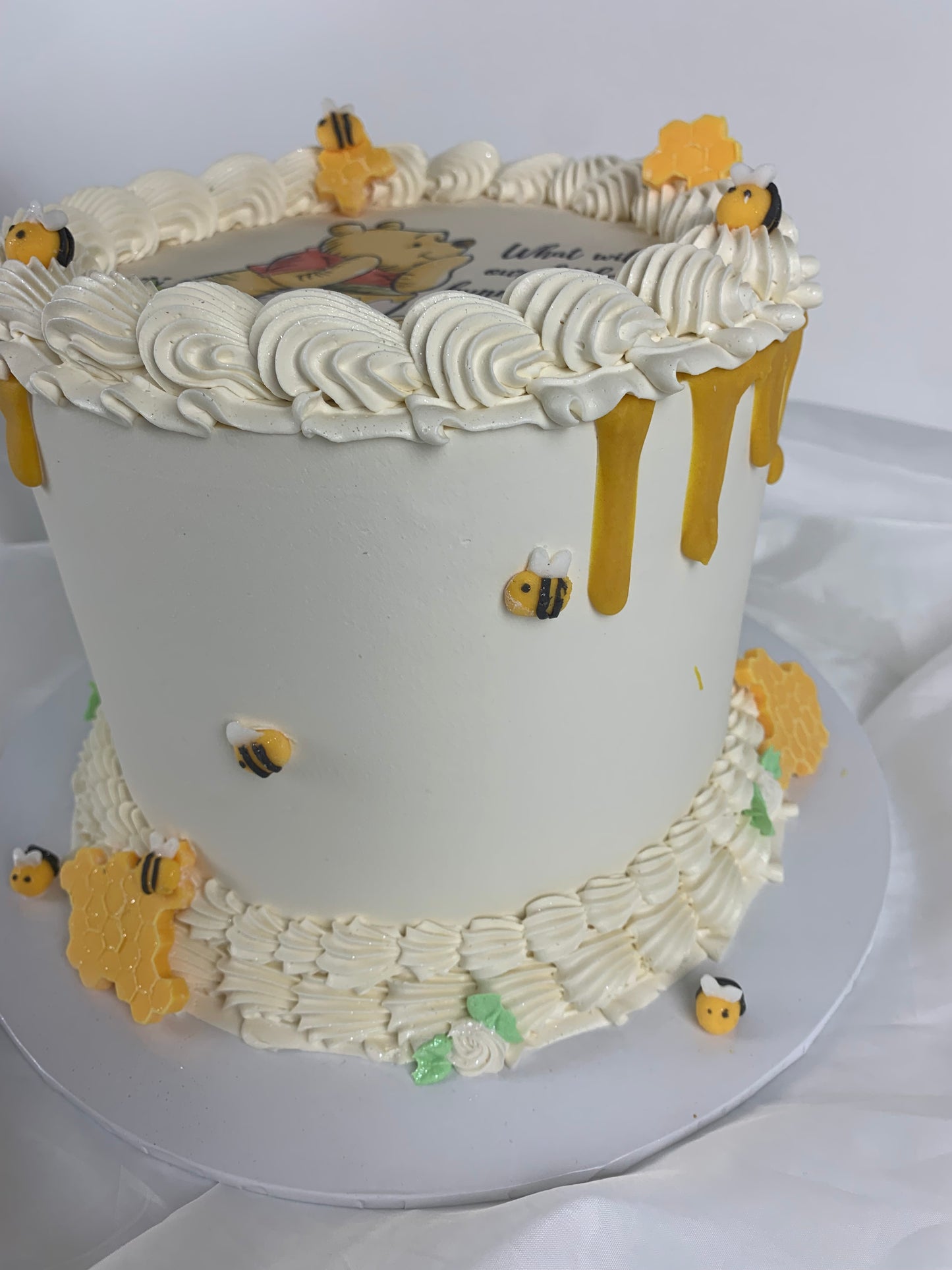 Winnie Pooh cake