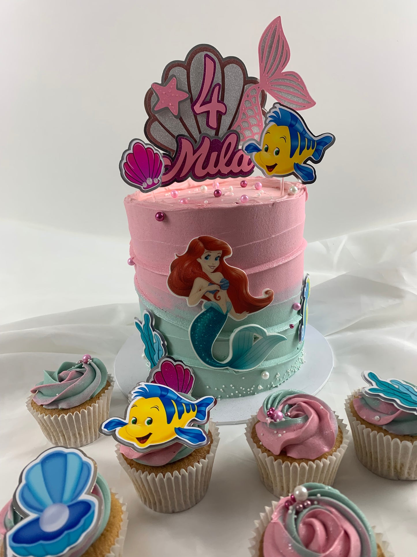 Mermaid sea cake