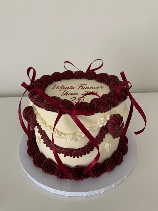 Vintage round Cake