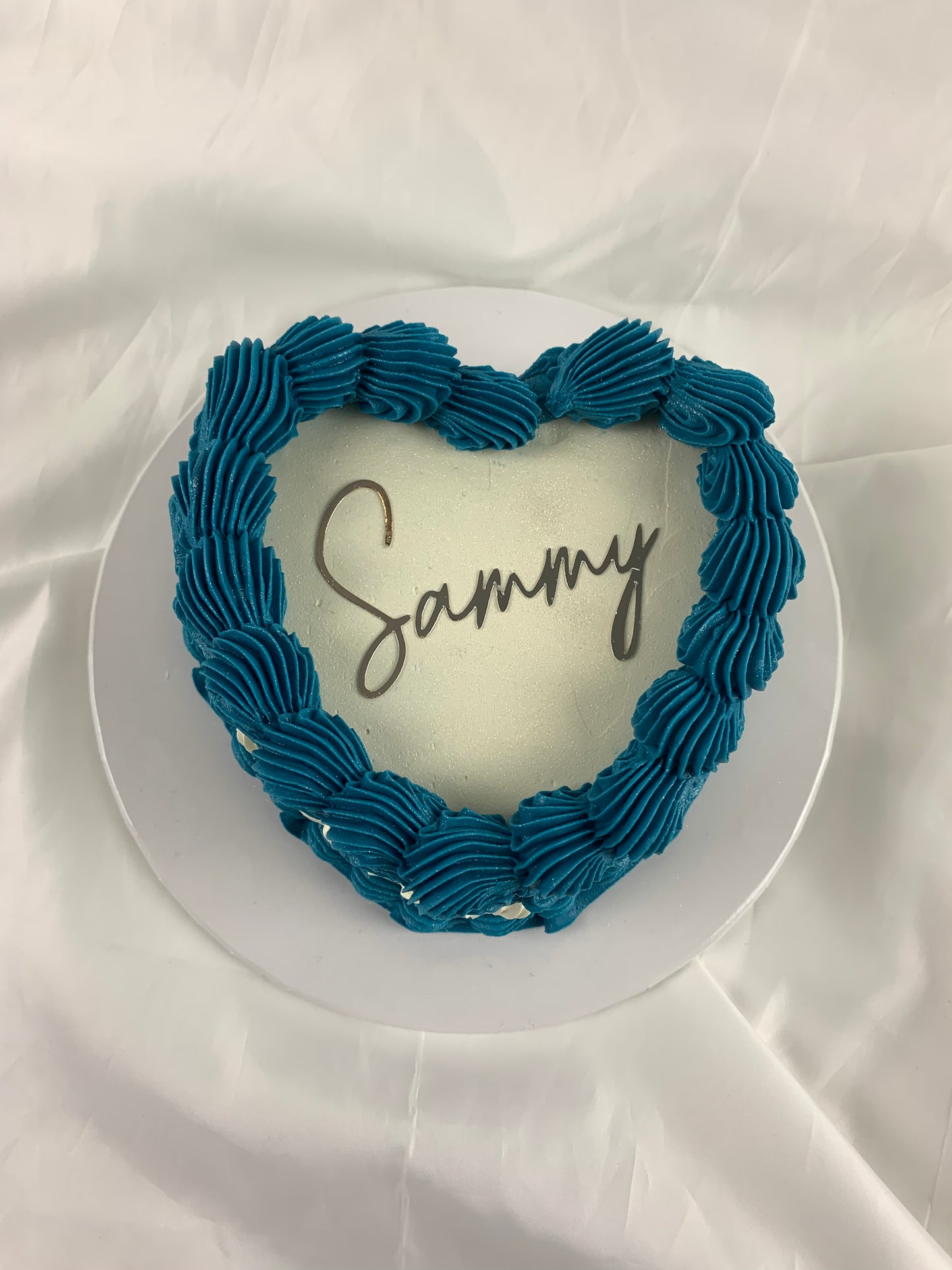 Design your own Mini heart Cake
