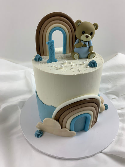 Bear and rainbow cake