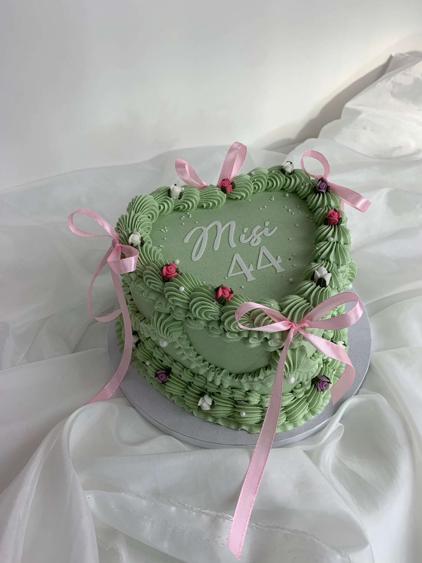 Heart Cake 09